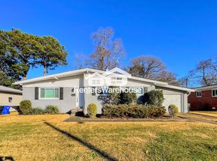712 Houdon Ln, Virginia Beach, VA 23455
