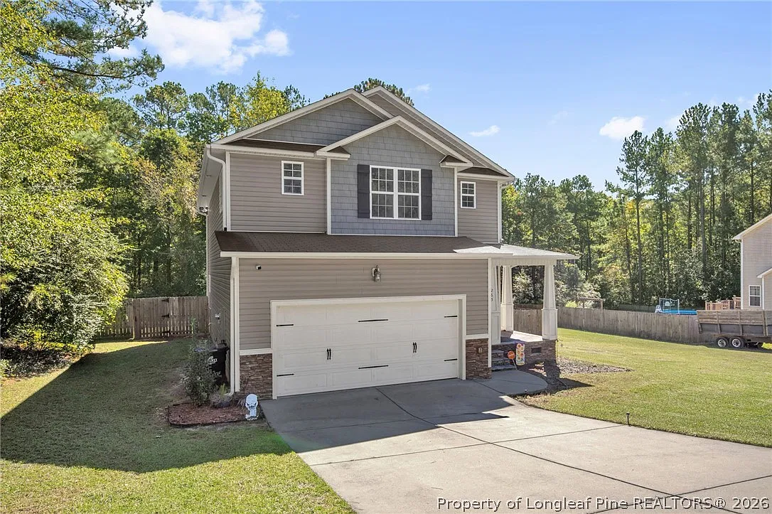 4 bed, 2.5 bath, 1986 sqft, $1,850 — Photo 2