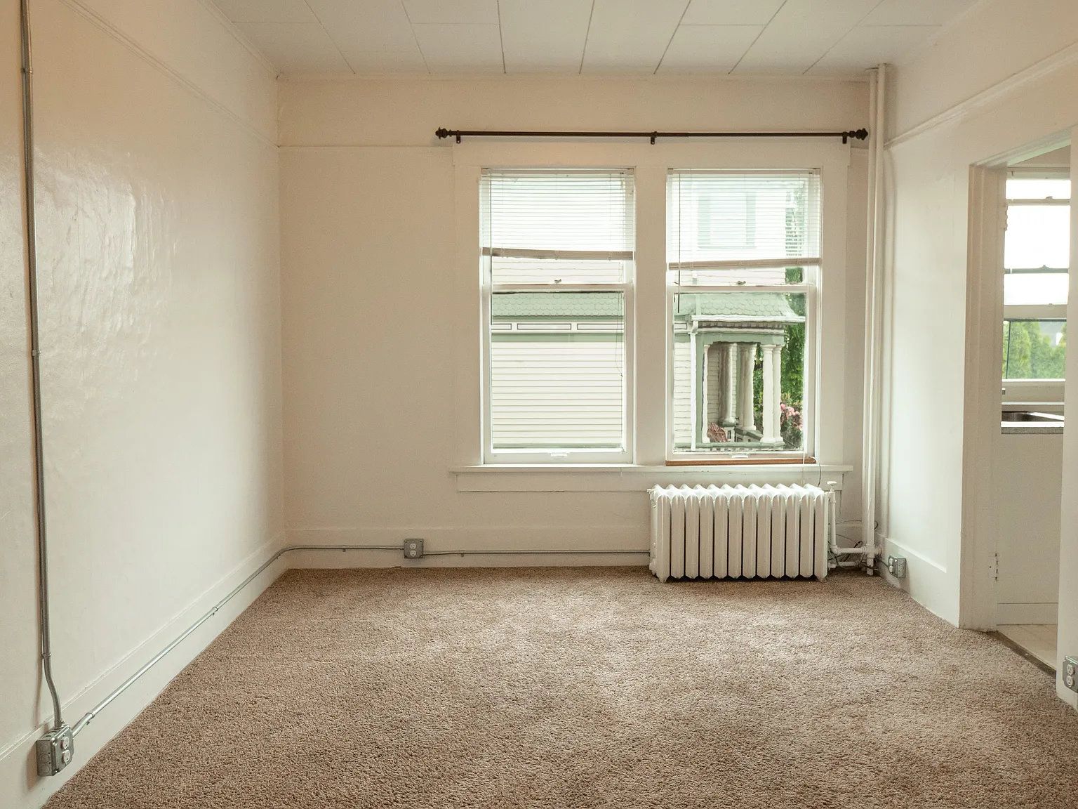 Glencairn Apartments — Photo 2