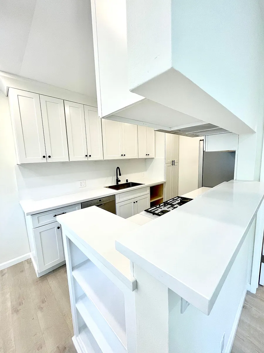 Building Photo - 1437 Harvard St #2