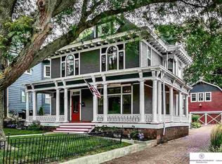 1739 Park Ave, Omaha, NE 68105
