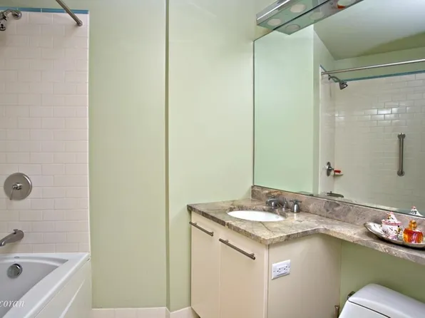 272 West 107th Street image 8 of 16