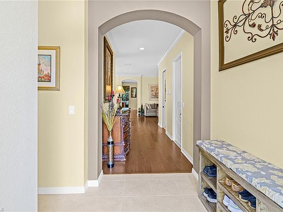 5th image of 9410 Sun River WAY
