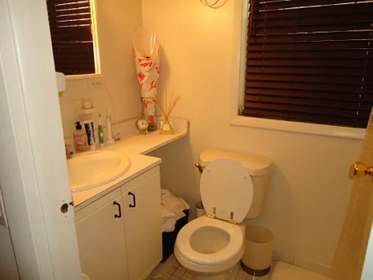 Rented by Village Living Realty | media 10