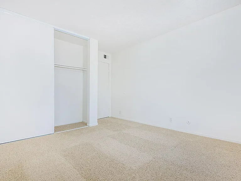 Monte Verde Apartment Homes — Photo 51
