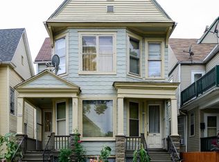 907 S 24th St #909, Milwaukee, WI 53204