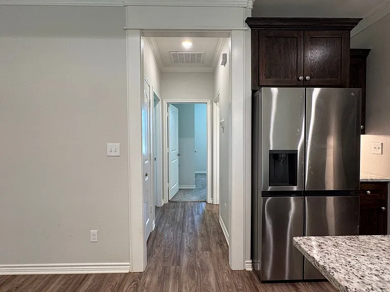 3704-3784 Cottage Park Cir — Photo 10