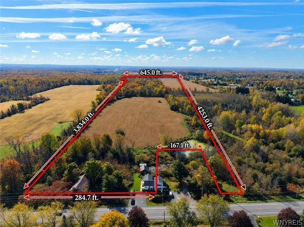 13755 Main Rd #33, Akron, NY 14001