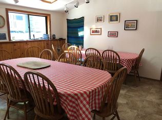 14894 Galice Rd, Merlin, OR 97532