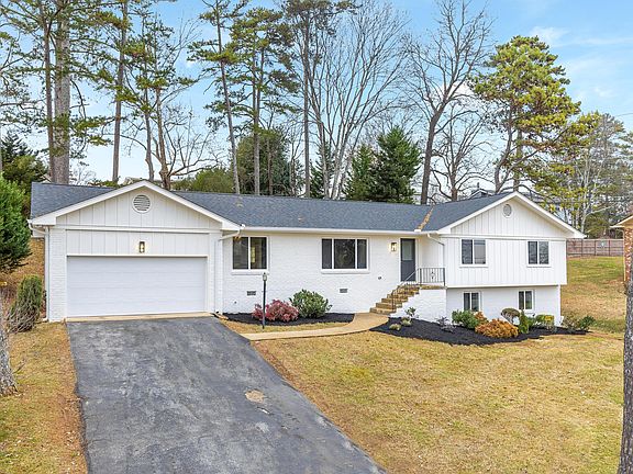 3rd image of 1805 Terra Verde Dr