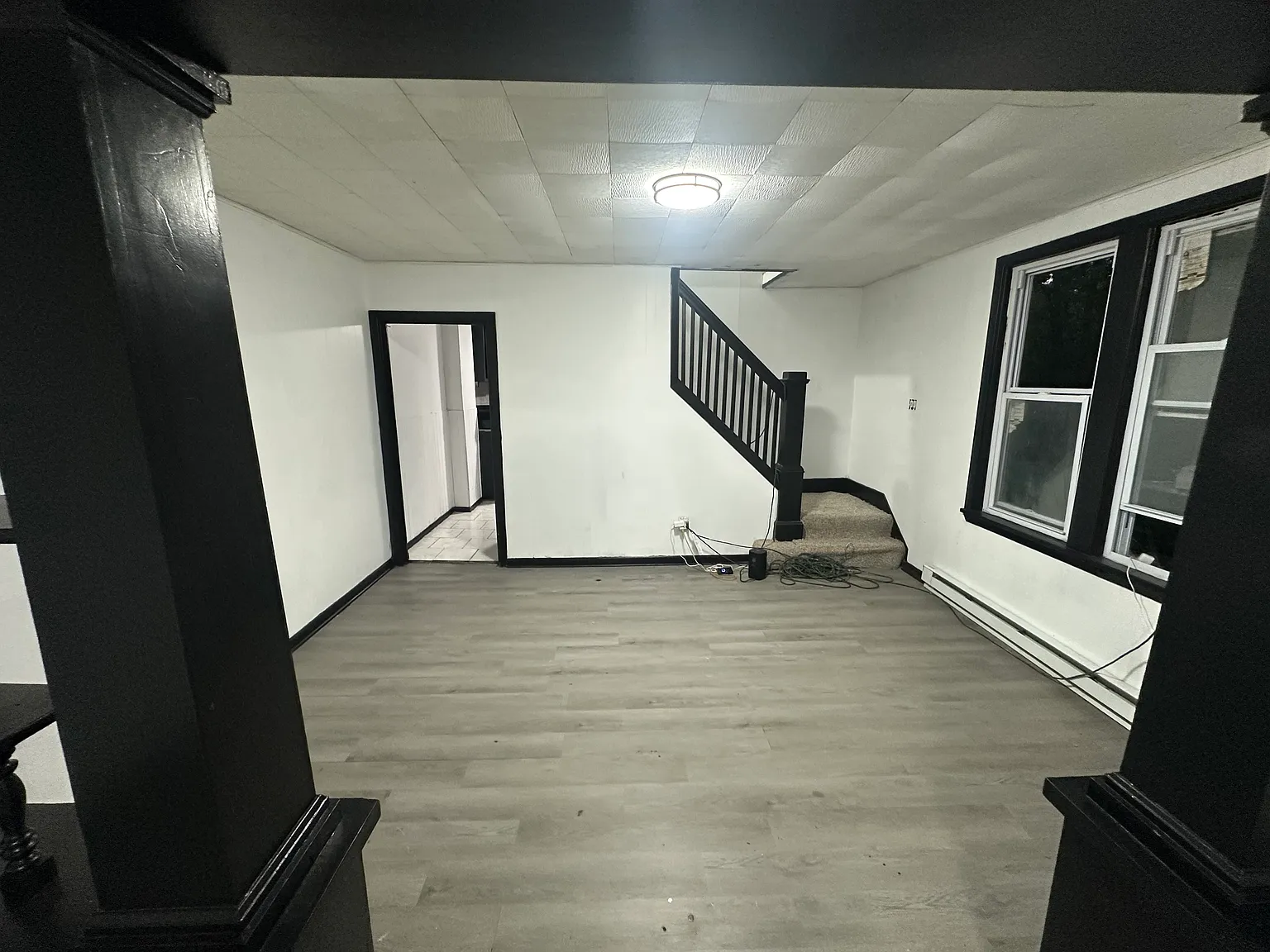 3 bed, $900 — Photo 4