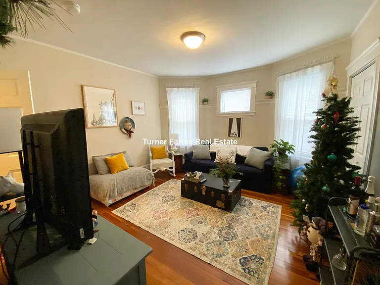 36 Sudan St — Photo 6