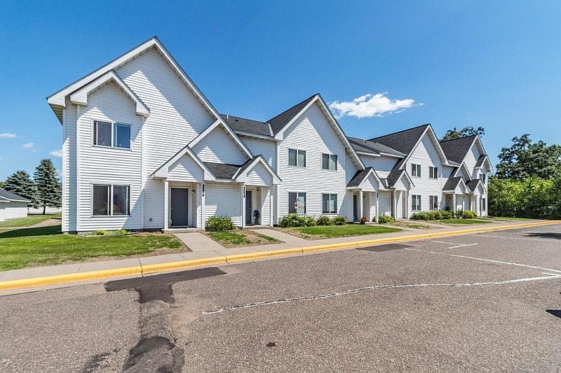 1st image of 38534 Oakview Ave #38534
