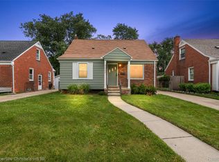 3022 N Blair Ave, Royal Oak, MI 48073