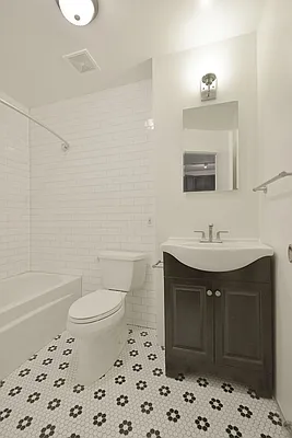 Sold by Cavanagh Properties LLC | media 22