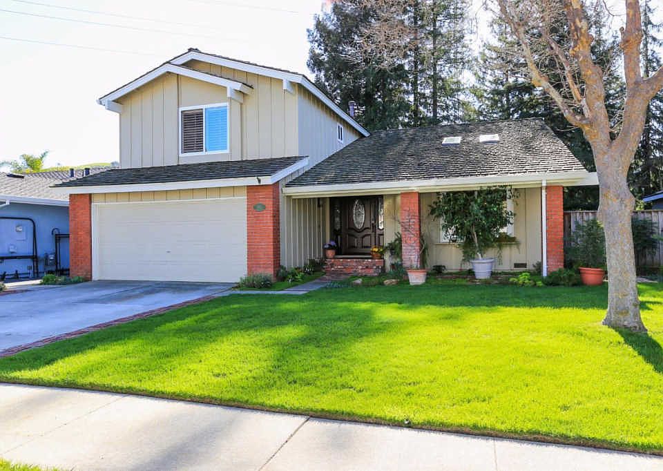 1st image of 7483 Gresham Ct