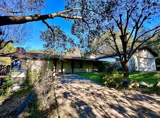 13305 Pierce Rd, Saratoga, CA 95070