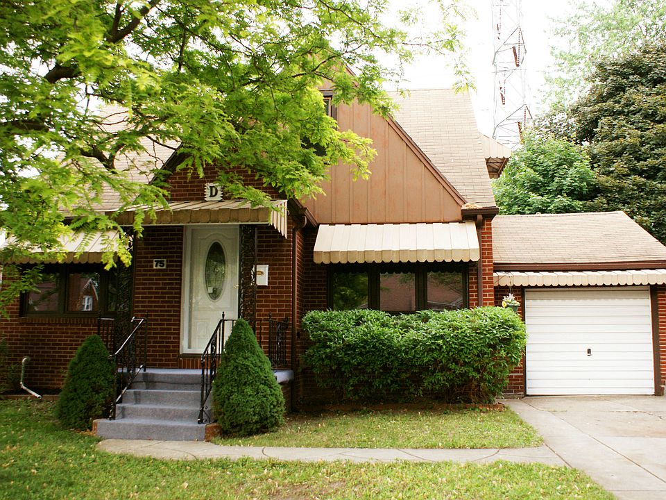 1st image of 75 Cresthaven Dr