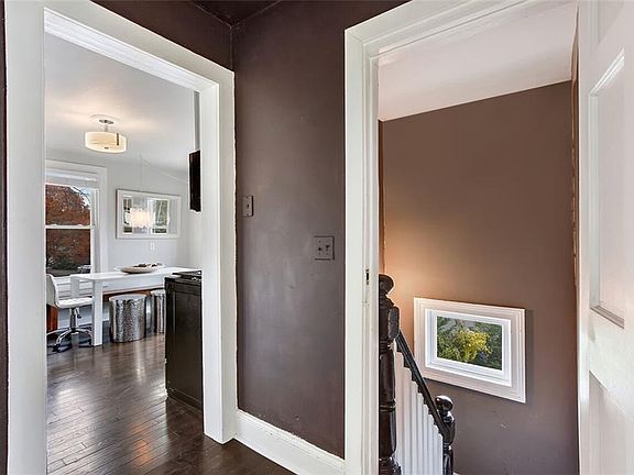 4th image of 24 Weaver St