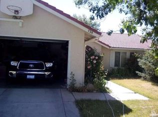 728 Silver Oak Dr, Tehachapi, CA 93561