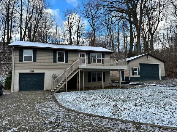 200 Freeport Rd, North East, PA 16428