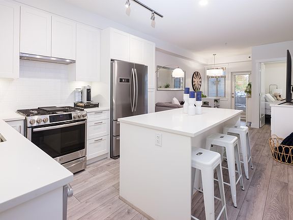4th image of 20673 78th Ave #115