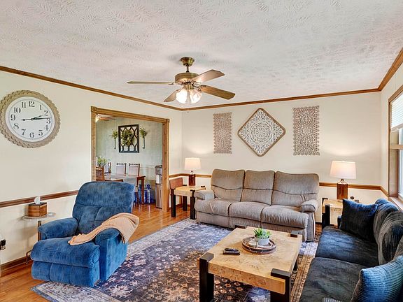 4th image of 1214 Cherokee Circle Dr