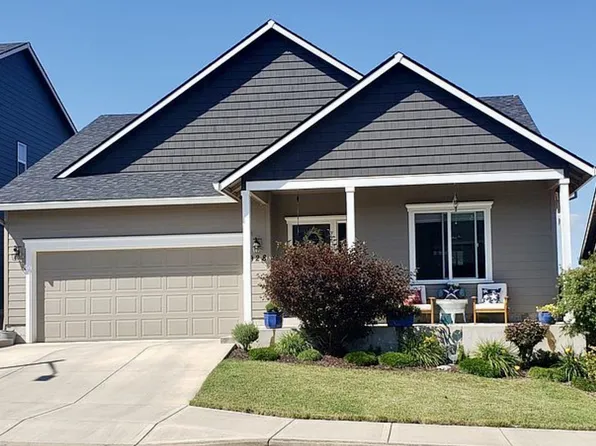 928 E 16th St, Lafayette, OR 97127