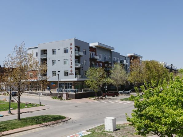 601 N Phillips Ave APT 203