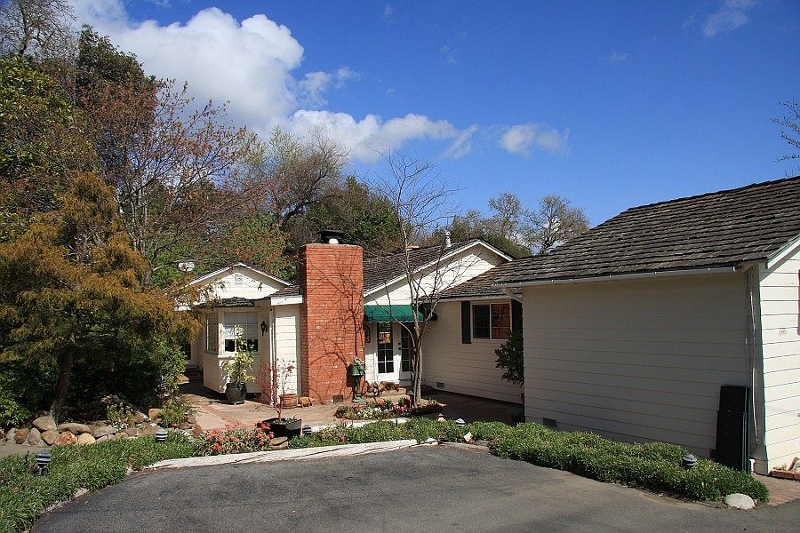 3395 Dry Creek Rd, Napa, CA 94558 Zillow