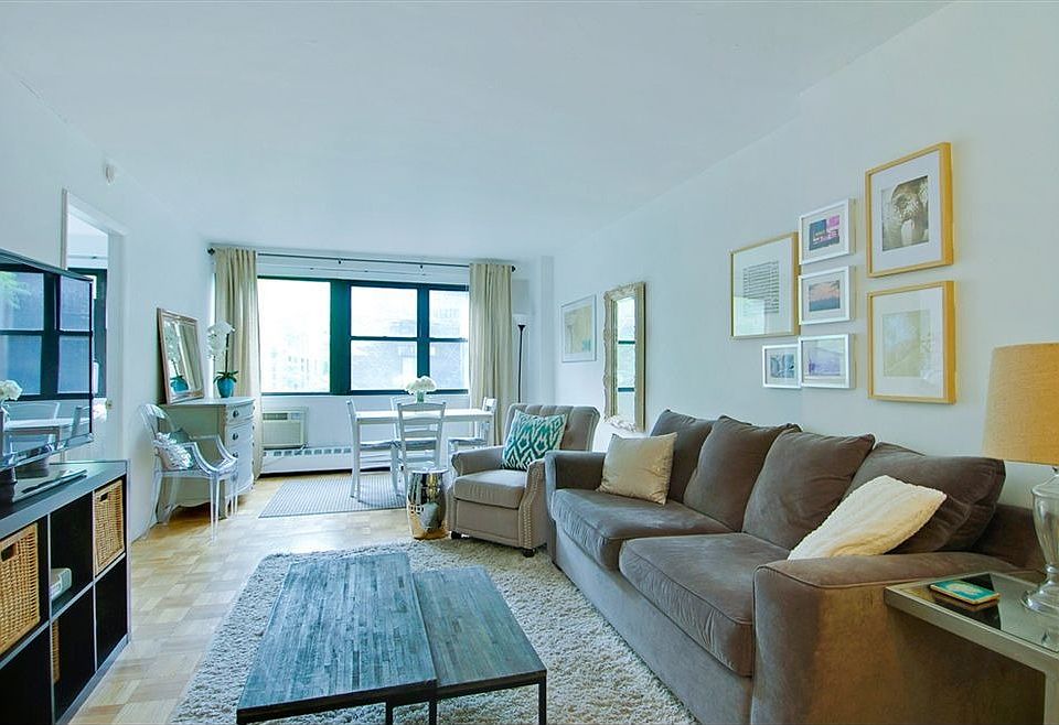 1st image of 210 E 15th St APT 6H