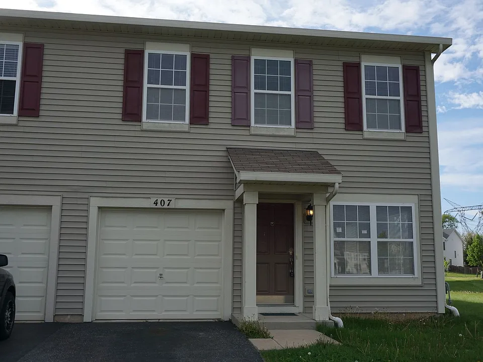 407 Waubonsee Dr