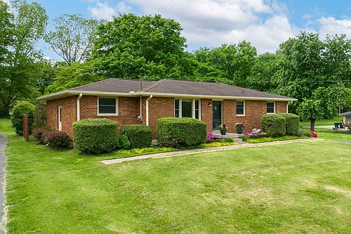 4805 Merrill Ln Photo 1
