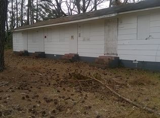 439 Cedric St, Fayetteville, NC 28303