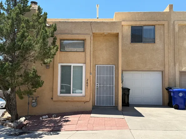 2801 Mirto Dr NE, Albuquerque, NM 87112