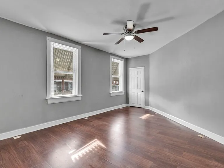 3160 Lyndale Ave #A — Photo 6