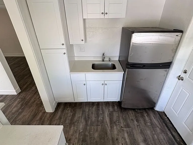 1415 Clinton St #1415 — Photo 1
