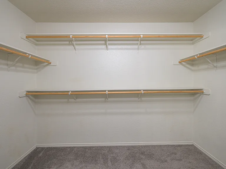 3802 Joshua Taylor Dr — Photo 16