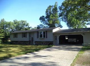 792 Narrow St, Oscoda, MI 48750