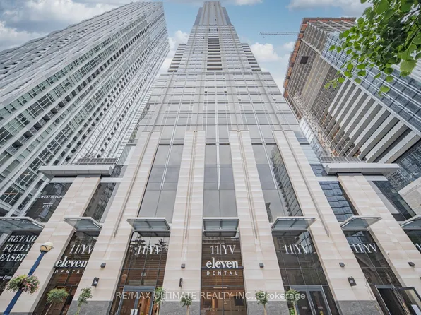 11 Yorkville Ave, Toronto, ON