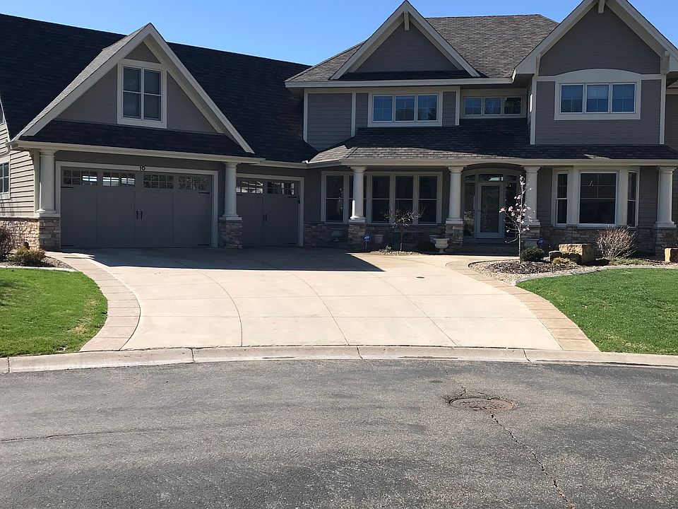 1st image of 10 Orchid Ln N