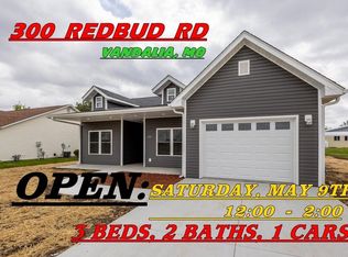 300 Redbud Rd, Vandalia, MO 63382