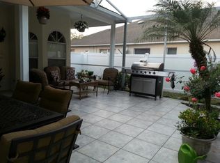 329 Sterling Lake Dr, Ocoee, FL 34761