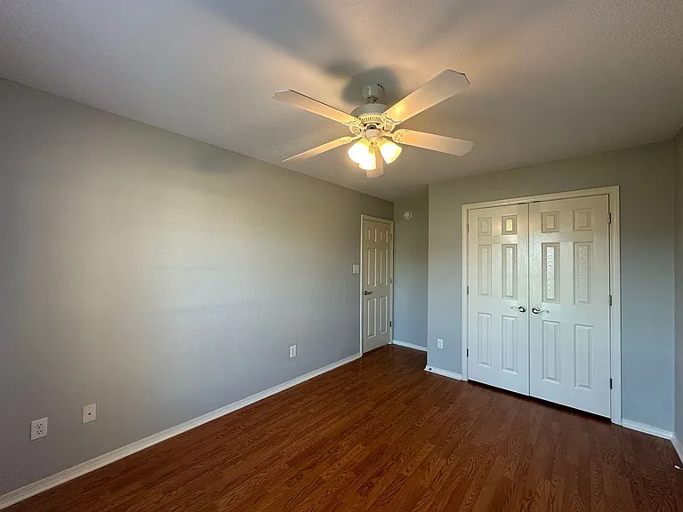 609 Apple Valley Dr — Photo 23