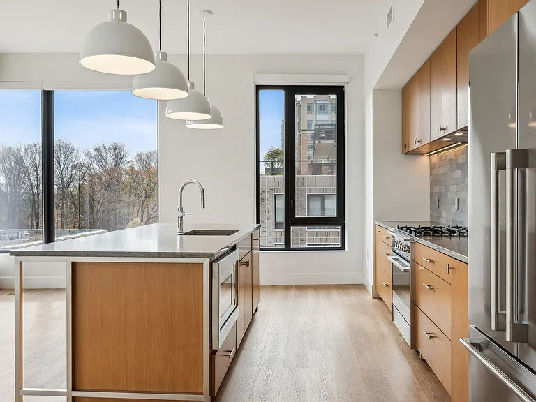 10511 Strathmore Hall Street 701 #3B-3A — Photo 7