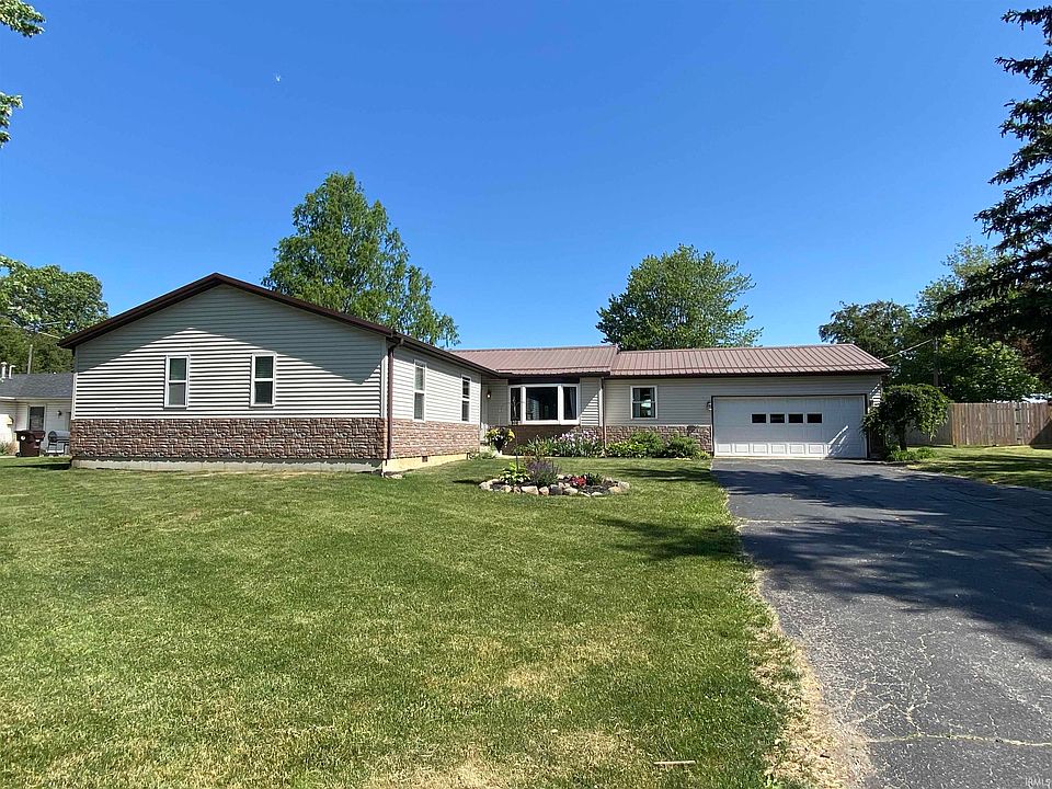 380 E Arnotts Dr, Rensselaer, IN 47978 | Zillow