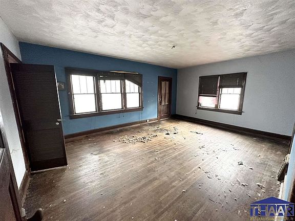 5th image of 315 S 13th St