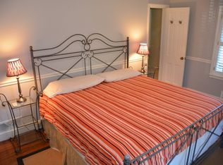 201 Scofield Rd, Charlotte, NC 28209