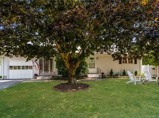 10 Pitcher St, Norwich, CT 06360