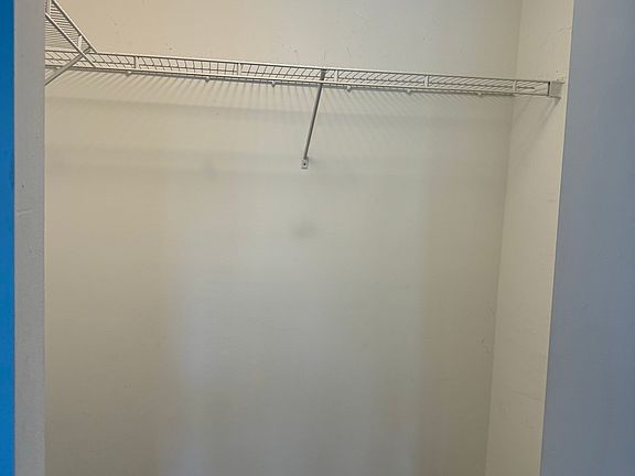 2nd image of 2775 NE 187th St APT 221